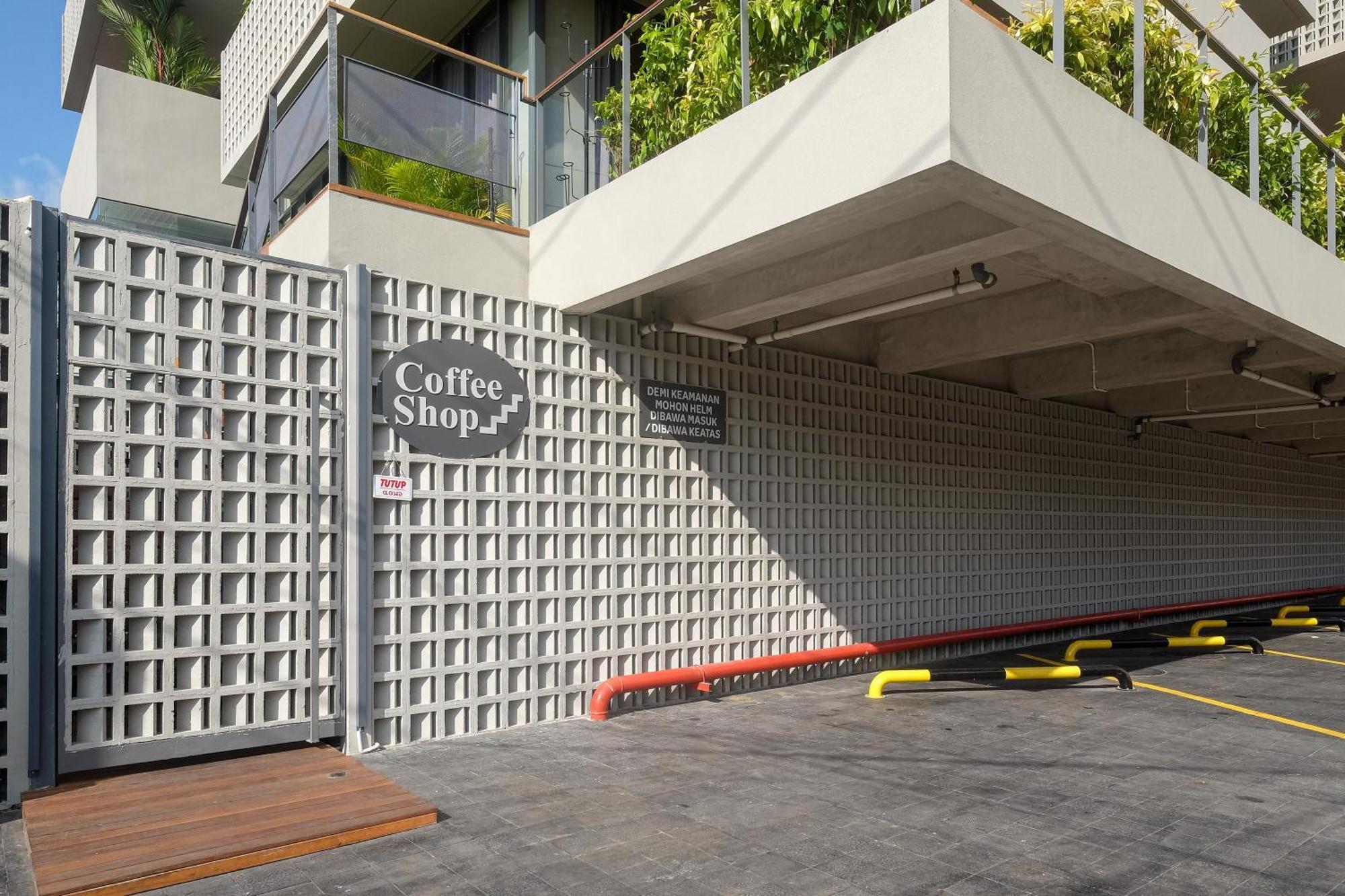 Sans Hotel Rg Living Jogja By Reddoorz Pakualaman Dış mekan fotoğraf