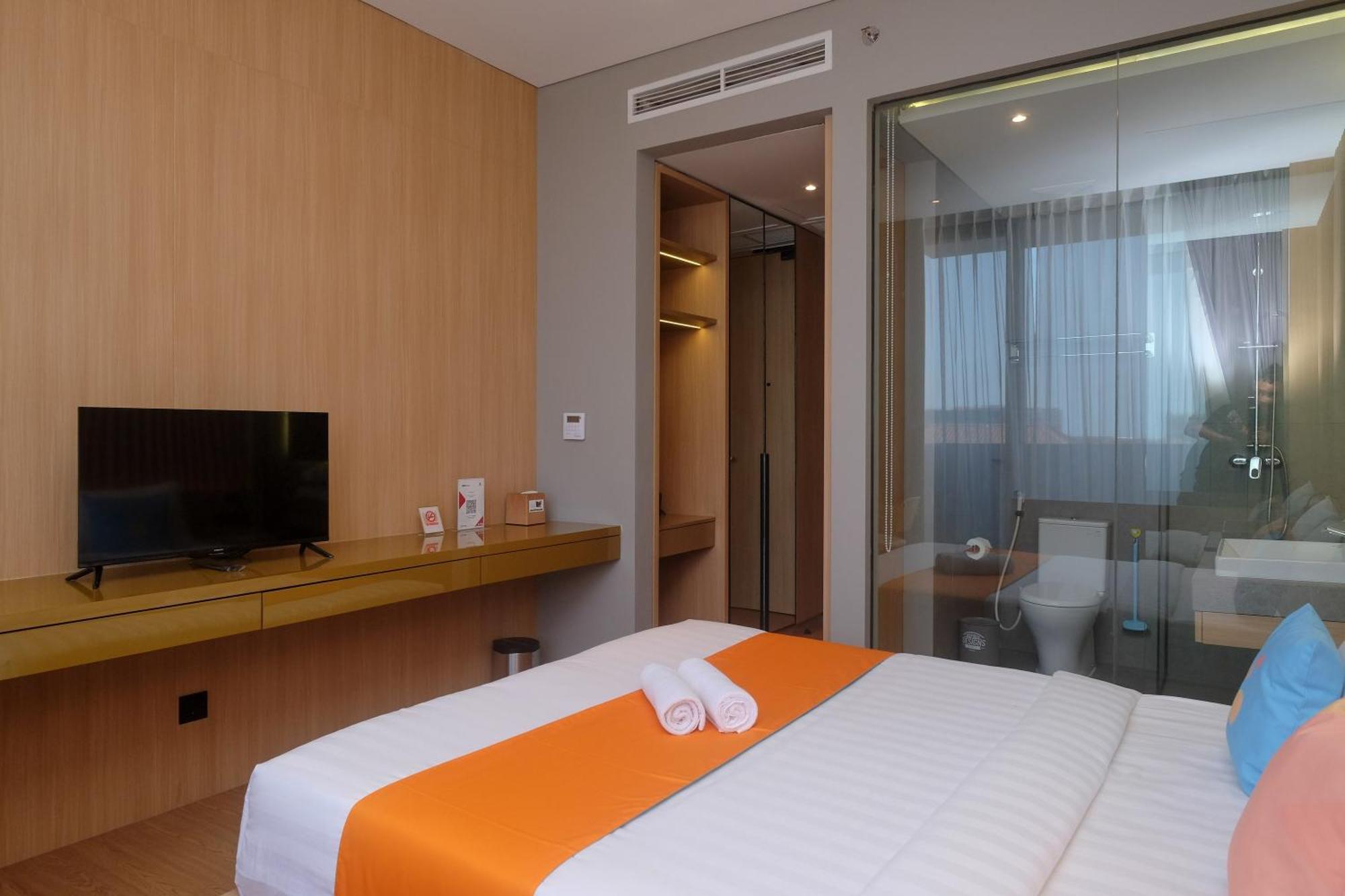 Sans Hotel Rg Living Jogja By Reddoorz Pakualaman Dış mekan fotoğraf