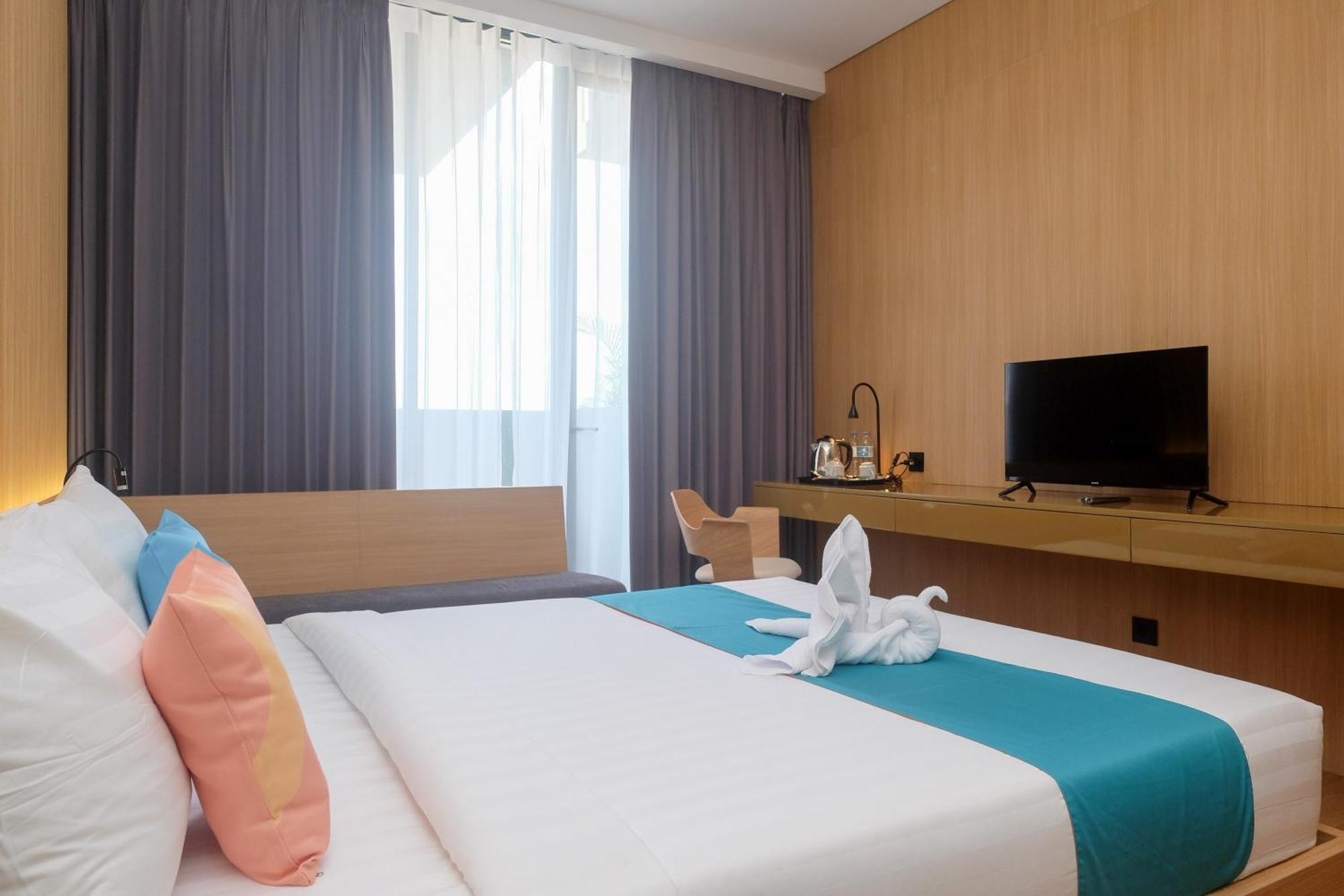 Sans Hotel Rg Living Jogja By Reddoorz Pakualaman Dış mekan fotoğraf